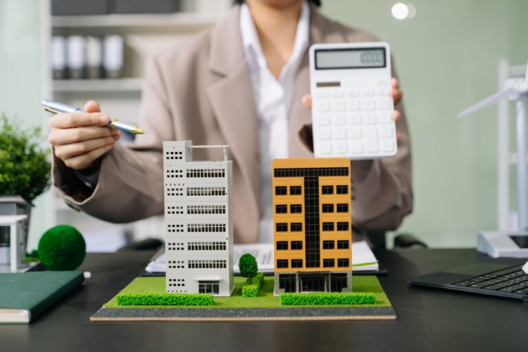 Real estate broker agent presenting and consult to customer to d